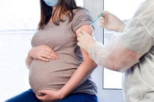 
                    Получение вакцины Pfizer ограничили в Алматы
                