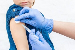 Молодые активисты Алматы рассказали, почему важно вакцинировать от КВИ подростков