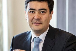 Депутат маслихата Алматы Арманжан Байтасов призывает горожан к вакцинации