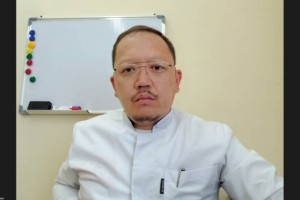 Врач советует жителям Алматы активнее вакцинироваться от коронавируса