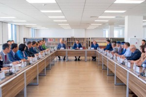 Референдум нужен для перезапуска политической системы, считает Маулен Ашимбаев