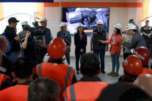 
                    Мажилисмены обсудили предстоящий референдум с казахстанцами
                