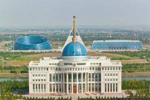 
                    Хроника Независимости. События 2004 года
                
