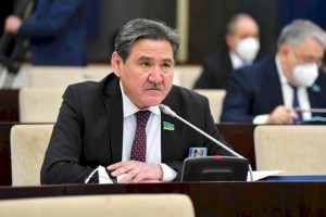 
                    Едил Мамытбеков: Важно мнение каждого казахстанца для построения Второй республики
                