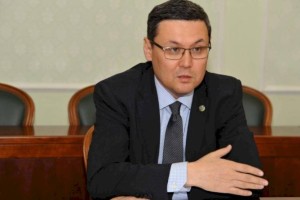 
                    Еркин Тукумов: Референдум – наиболее легитимный способ принятия решений общенационального масштаба
                