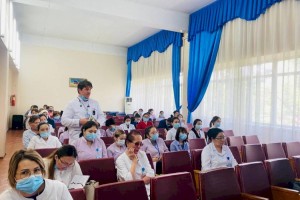 Мажилисмены от партии AMANAT провели встречу с коллективом городской поликлиники №16