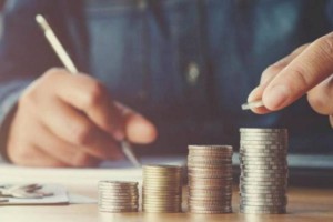 
                    Как работодатели должны выплачивать зарплату работникам по закону
                