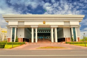 Пять новых судей Верховного суда избрали сенаторы