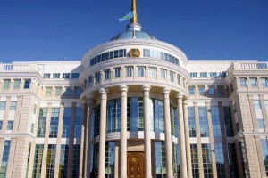 С Наурызом поздравили Токаева лидеры КНР и США