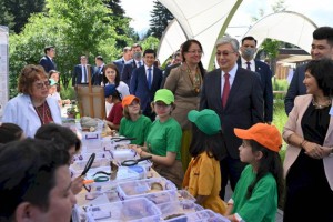 Президент поздравил победителей фестиваля «Алматы БалаFest»