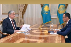 
                    Касым-Жомарт Токаев принял Маулена Ашимбаева
                