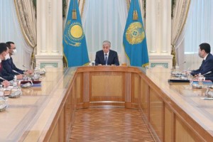 
                    Для реализации Послания необходимо изменить Конституцию - Президент РК
                