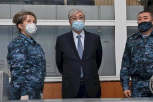 
                    Глава государства посетил Центр оперативного управления департамента полиции Алматы
                