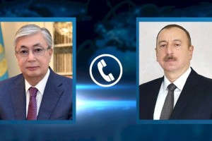 
                    Состоялся телефонный разговор Касым-Жомарта Токаева с Ильхамом Алиевым
                