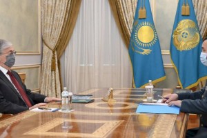 
                    Касым-Жомарт Токаев принял министра обороны Мурата Бектанова
                