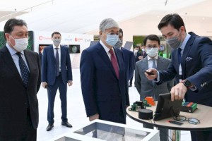 
                    Токаев принял участие в международном технологическом форуме «Digital Bridge»
                
