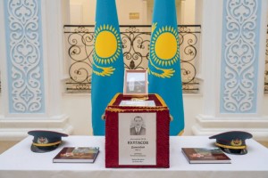 Останки погибшего в годы ВОВ казахстанского воина передали на родину