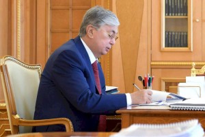 Касым-Жомарт Токаев наградил людей искусства