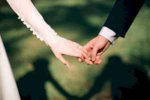 В Казахстане уменьшилось количество вступающих в брак