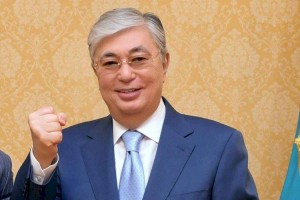 Президент Казахстана отметил успехи Иманбека Зейкенова