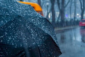 
                    Дождь с переходом в снег ожидается в Казахстане в ближайшие дни
                