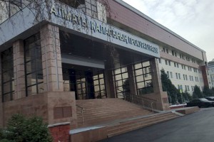 
                    На одной орбите
                