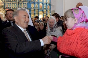 
                    Елбасы поздравил казахстанцев с праздником Рождества
                
