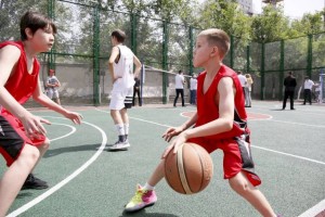 
                    Прокуратура выявила хищения средств и ранее судимых тренеров, работавших по программе Аrtsport
                