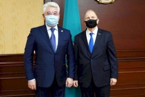Казахстан и США наметили шаги к налаживанию прямого авиасообщения