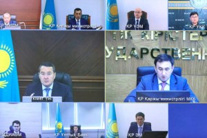 
                    Премьер-министру рассказали, насколько сократится время пропуска авто на границе
                