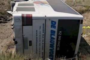 
                    Автобус с вахтовиками перевернулся под Экибастузом
                
