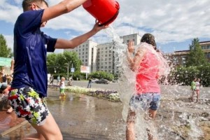 
                    На Казахстан надвигается 45-градусная жара
                