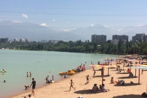 
                    На водохранилище Сайран спускают воду
                