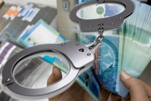 
                    По семь лет тюрьмы получили представители Центра соцобслуживания за хищения
                