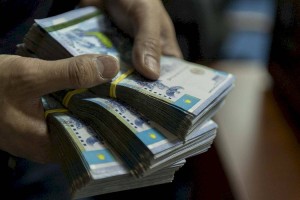
                    Директора филиала Қазтеміртранс подозревают в коррупции
                