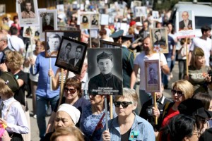 
                    В парке имени 28 гвардейцев-панфиловцев тысячи алматинцев почтили память победителей
                