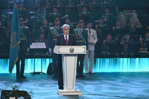 Касым-Жомарт Токаев поздравил офицеров, солдат и ветеранов с Днем защитника Отечества