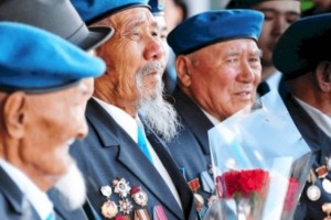 
                    Ветераны ВОВ и приравненные к ним лица получили выплаты ко Дню Победы
                