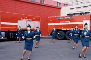 Сотрудницы ДЧС Алматы устроили праздничный флешмоб
