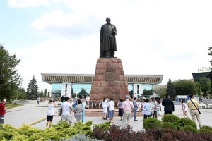 
                    Тысячу фактов содержал первый подробный путеводитель по городу
                