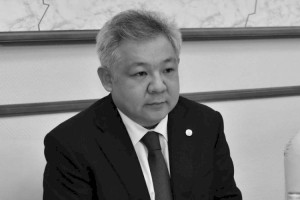 
                    Депутаты Мажилиса РК выразили соболезнования в связи с кончиной Асхата Нускабая
                