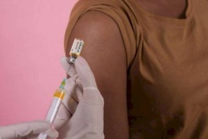 
                    Новый фейк: вакцинированные обязаны соблюдать более строгие сантребования
                