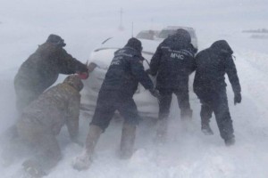 
                    Более 1 720 человек спасены за зимний период на автодорогах страны
                