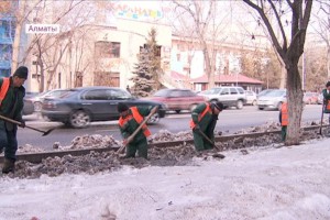 
                    В Алматы с начала года проведена очистка 987,9 км арычных сетей
                