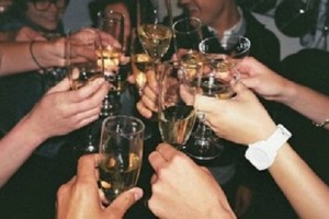 
                    Казахстанцы стали больше выпивать в Год «короны»
                