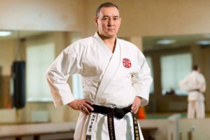 
                    Скончался главный тренер сборной Казахстана по каратэ
                