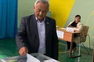 «Сегодня я сделал свой выбор» - общественный деятель о проходящем референдуме в Алматы