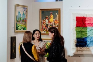 
                    В Алматы открылась международная ярмарка современного искусства
                