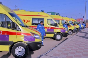 
                    Улытауские медики получили ключи от новых автомобилей скорой помощи
                