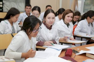 
                    Студентам медвузов будут ежегодно повышать стипендии до 20%
                